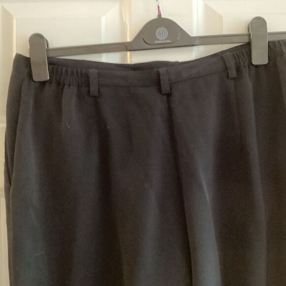 NWOT. Sag Harbor Brand Women’s 16 Straight Leg Black Slacks - Picture 6 of 10